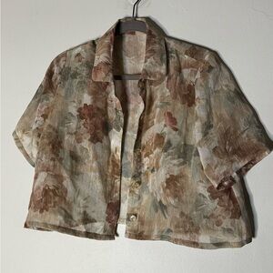 Vintage Floral Button-Up Short Sleeve Blouse